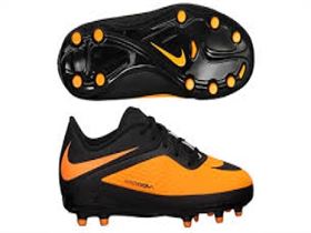 FOOTBALL SHOES